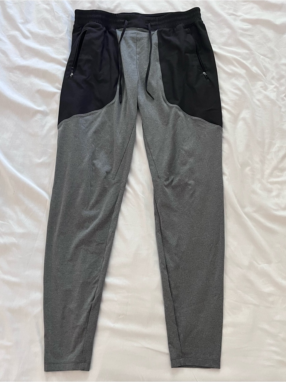 Lululemon Capacity Jogger Pants Mens XL Gray Black Athletic Running